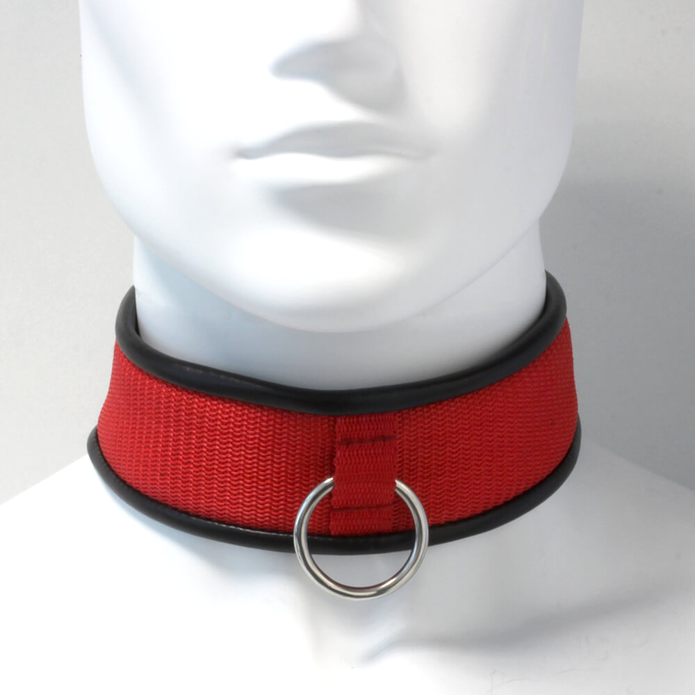 Collier d'esclave cuir et polyester noir et rouge simple
